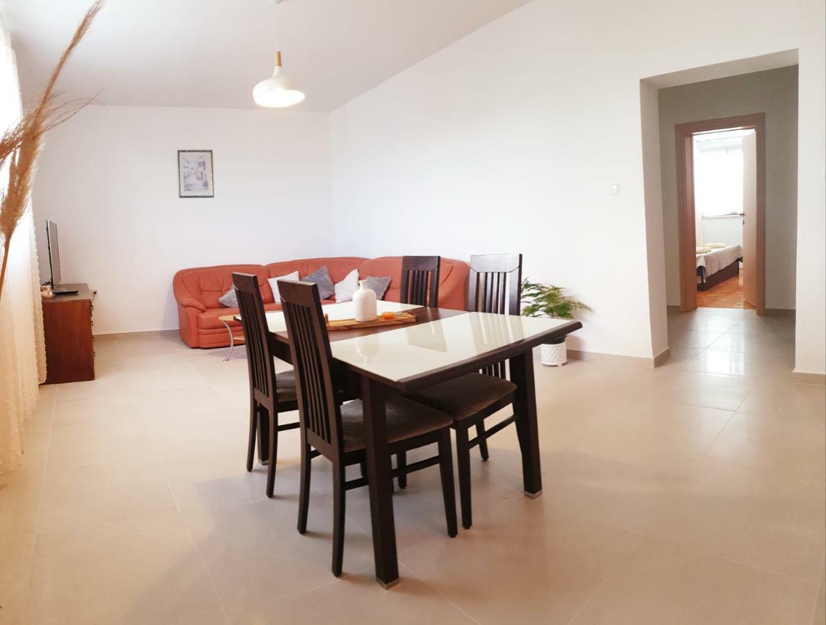 Apartmani Daniela Murter Luaran gambar